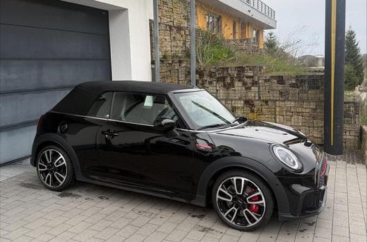 Mini Cabrio Cooper John Cooper Works (2021) - Photo 5