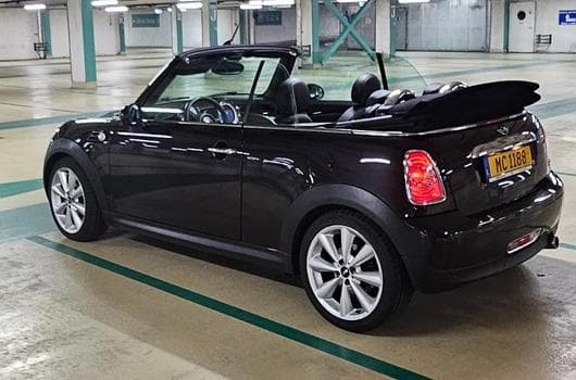 Mini Cabrio Cooper Cooper D (2014) - Photo 1