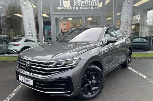 VW Touareg 3.0 TDI 231 4Motion DSG (2024) - Photo 11