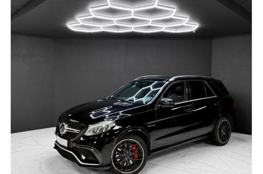 Mercedes GLE 63 AMG S 1hd / AIRM. / H&K / PANO / FULL MERCEDES SERVICE (2016) - Photo 2