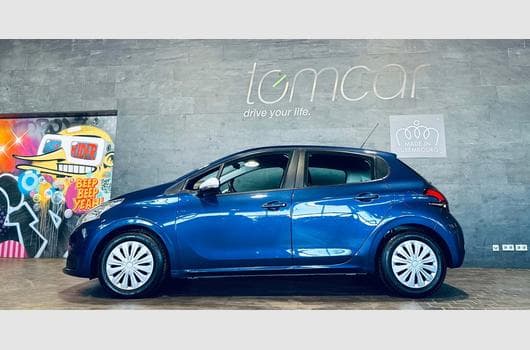 Peugeot 208 208 LIKE (2017) - Photo 2