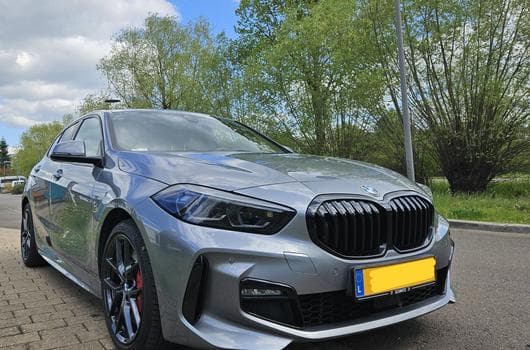 BMW 118 M Sport Pack Pro (2023) - Photo 1
