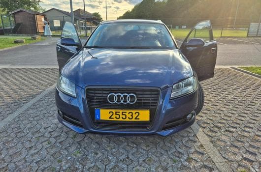 Audi A3 Sportback (2011) - Photo 1