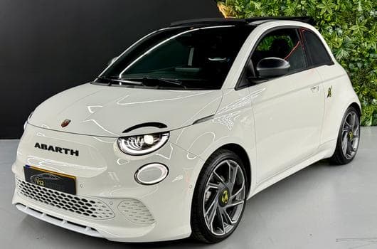 Fiat 500 E Abarth Cabrio Turismo JBL Keyless (2026) - Photo 5