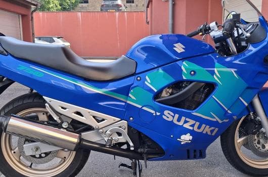 Suzuki GSXF 750 (1994) - Photo 4
