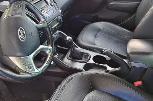 Hyundai i30 Modèle Ix35 (2011) - Photo 12
