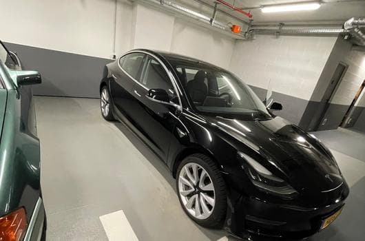 Tesla Model 3 (2020) - Photo 5