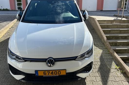 VW Golf 8  R (2022) - Photo 2