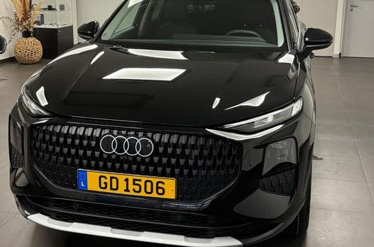 Audi Q3 S-Line (2025) - Foto 10