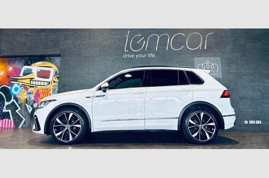 VW Tiguan TIGUAN R-LINE TDI 4MOTION DSG (2023) - Foto 2