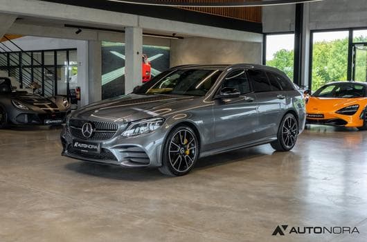 Mercedes C 300 C 300 d T-Modell AMG Line 4Matic (2019) - Foto 1