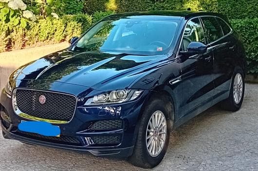 Jaguar F-Pace Prestige 2.0d 180 AWD Auto (2020) - Foto 10