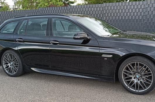 BMW 518 Msport pack/R19/Attelage (2016) - Foto 5