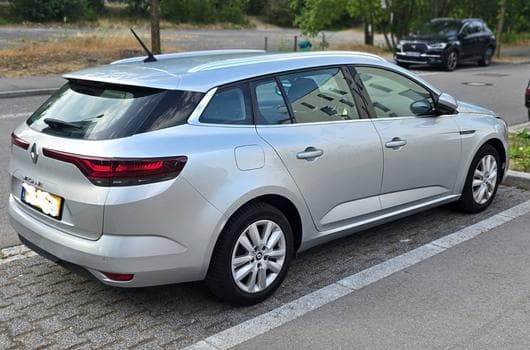 Renault Megane Megane IV Estate blue dCi 115 Business (2022) - Photo 12