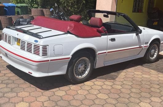 Ford Mustang cabriolet GT (1988) - Photo 10