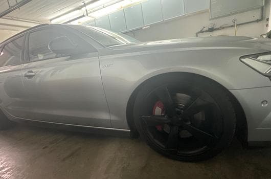 Audi A6 S-line (2018) - Photo 11