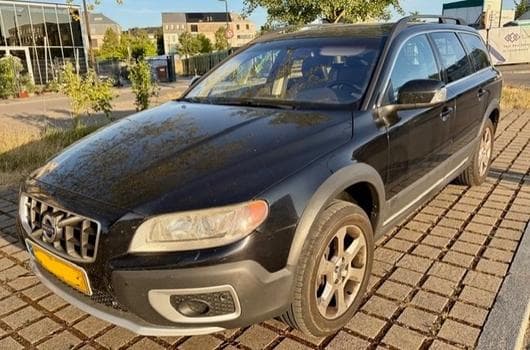 Volvo XC70 2.4D DRIVe Summum FWD (2010) - Photo 2
