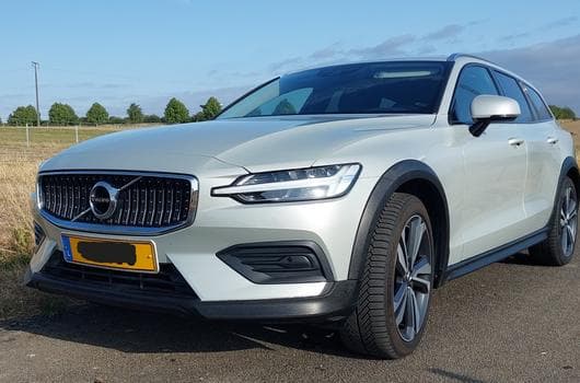 Volvo V60 V60 Cross Country D4 AWD Geartronic (2019) - Photo 1