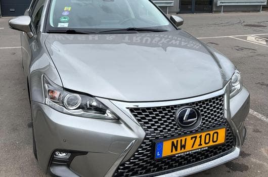 Lexus CT 200H 99 cv Business Model (2018) - Foto 3