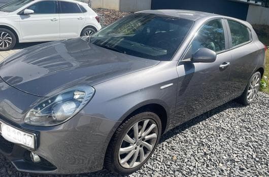 Alfa-Romeo Giulietta (2017) - Photo 7