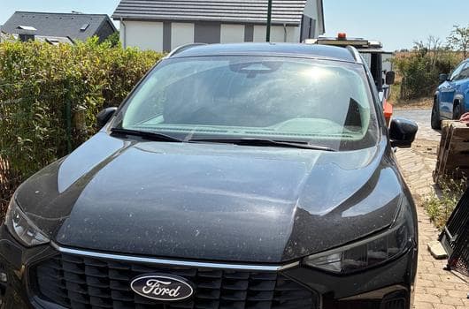 Ford Kuga Titanium 1,5 L ECOB Auto (2024) - Foto 5