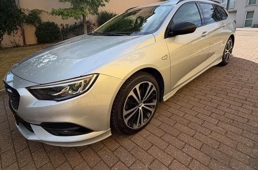 Opel Insignia Exclusive (2018) - Photo 5