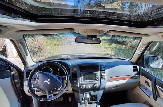 Mitsubishi Pajero V95 (2013) - Photo 4