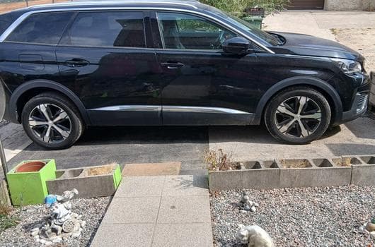 Peugeot 5008 Sline (2018) - Photo 1