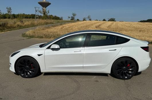 Tesla Model 3 Performance (VIN Model 2023) (2022) - Photo 7