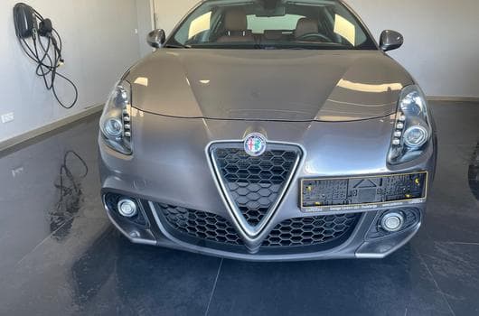 Alfa-Romeo Giulietta Super (2017) - Photo 4