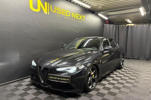 Alfa-Romeo Giulia Giulia Veloce 280 CV CUIR (2019) - Photo 11