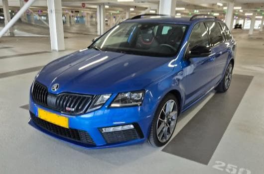 Skoda Octavia RS 2.0 TSI 245CV DGS7 (2019) - Photo 8