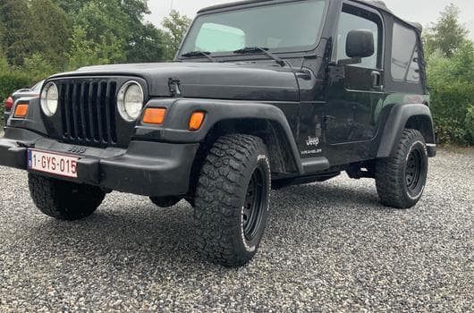 Jeep Wrangler 2,4 essence (2005) - Photo 3