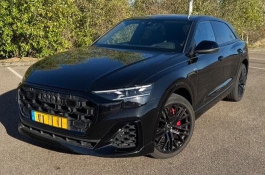Audi Q8 Q8 60 TFSI E quattro 360 (490) kW (ch) (2024) - Photo 7