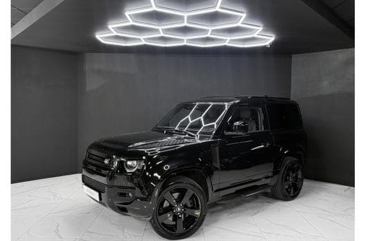 Land-Rover Defender 90 AWD V8 WARRANTY 12/2029 (2024) - Foto 4