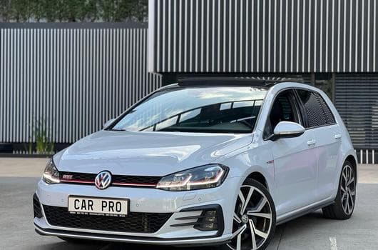 VW Golf VII GTI PERFORMANCE / AUTOMATIQUE / TOIT OUVRANT / (2019) - Photo 5