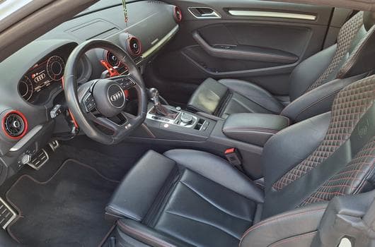 Audi S3 Cabriolet (2017) - Photo 2