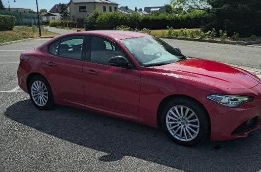 Alfa-Romeo Giulia (2020) - Photo 2