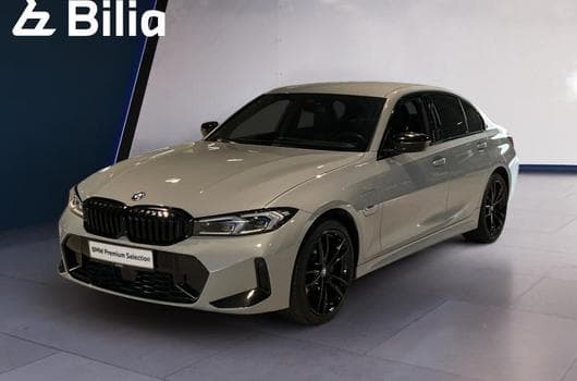 BMW 330 330e xDrive M Sport (2023) - Photo 3