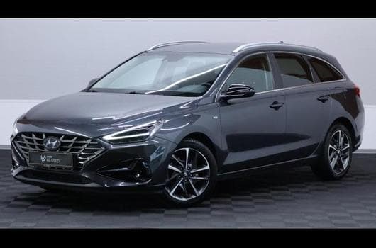 Hyundai i30 CW 1.5T-GDi 48V MHEV DCT7 (2021) - Photo 9