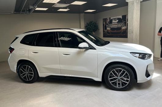 BMW X1 S Drive 20i M sports Special edition (2026) - Photo 9