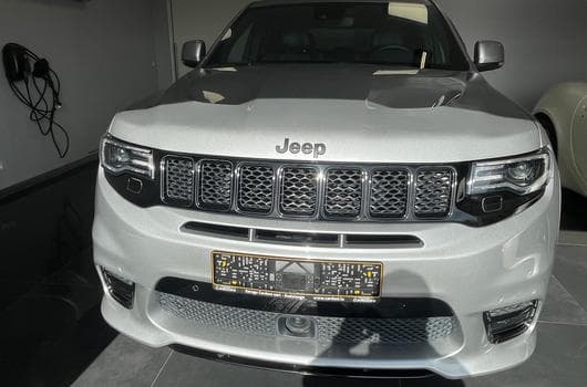 Jeep Grand Cherokee SRT (2018) - Photo 9