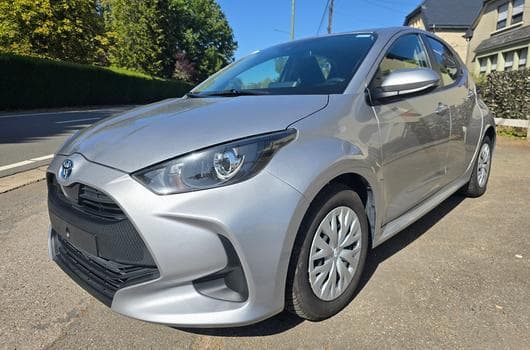 Toyota Yaris hybride 2023 82000 kms 13215 HT (2023) - Photo 2