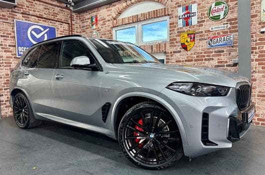 BMW X5 X5 30dA 3.0 298cv Auto xDrive M-SPORT PRO (7pl) (2025) - Photo 12