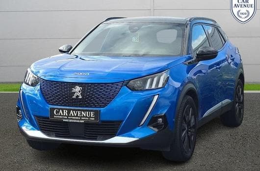 PEUGEOT 2008 e-2008 136ch GT (2022) - Photo 9