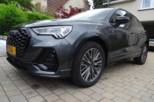 Audi Q3 Sportback S-Line 45 TFSI 245CV quattro S (2025) - Photo 8
