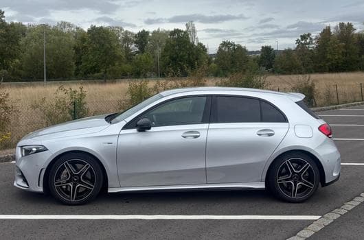 Mercedes A 35 AMG (2021) - Photo 12