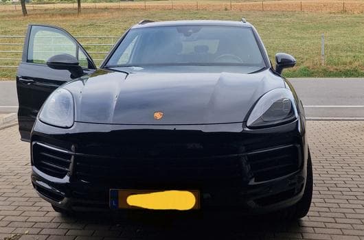 Porsche Cayenne (2023) - Photo 1