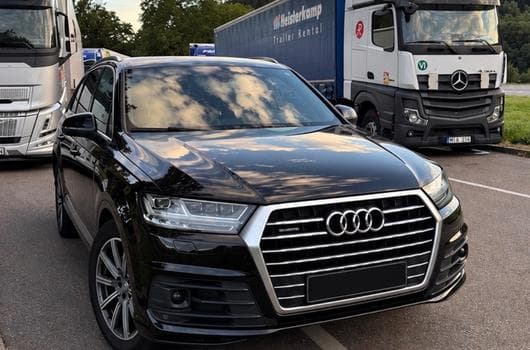 Audi Q7 S-Line (2017) - Photo 6
