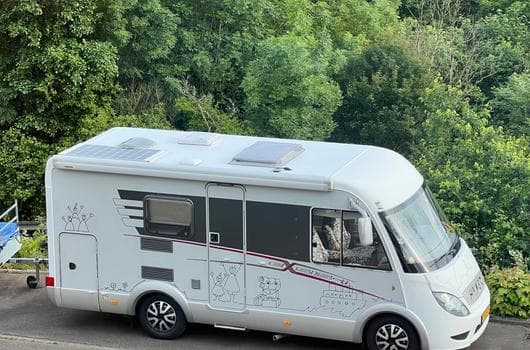 Ford Transit Hymer EX522 (2009) - Photo 3